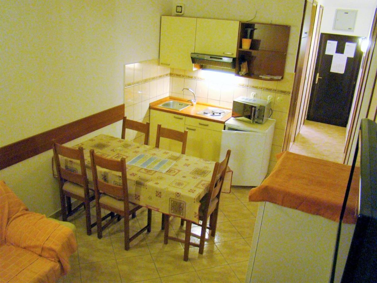 Apartments Lavica Podstrana Buitenkant foto